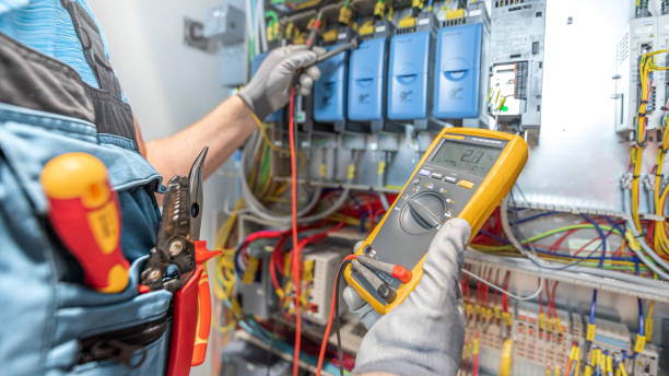 Best Licensed Electrician  in North Canton, OH